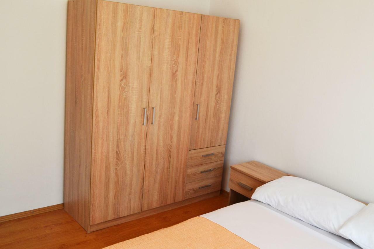 Apartman Ana Srima Eksteriør bilde