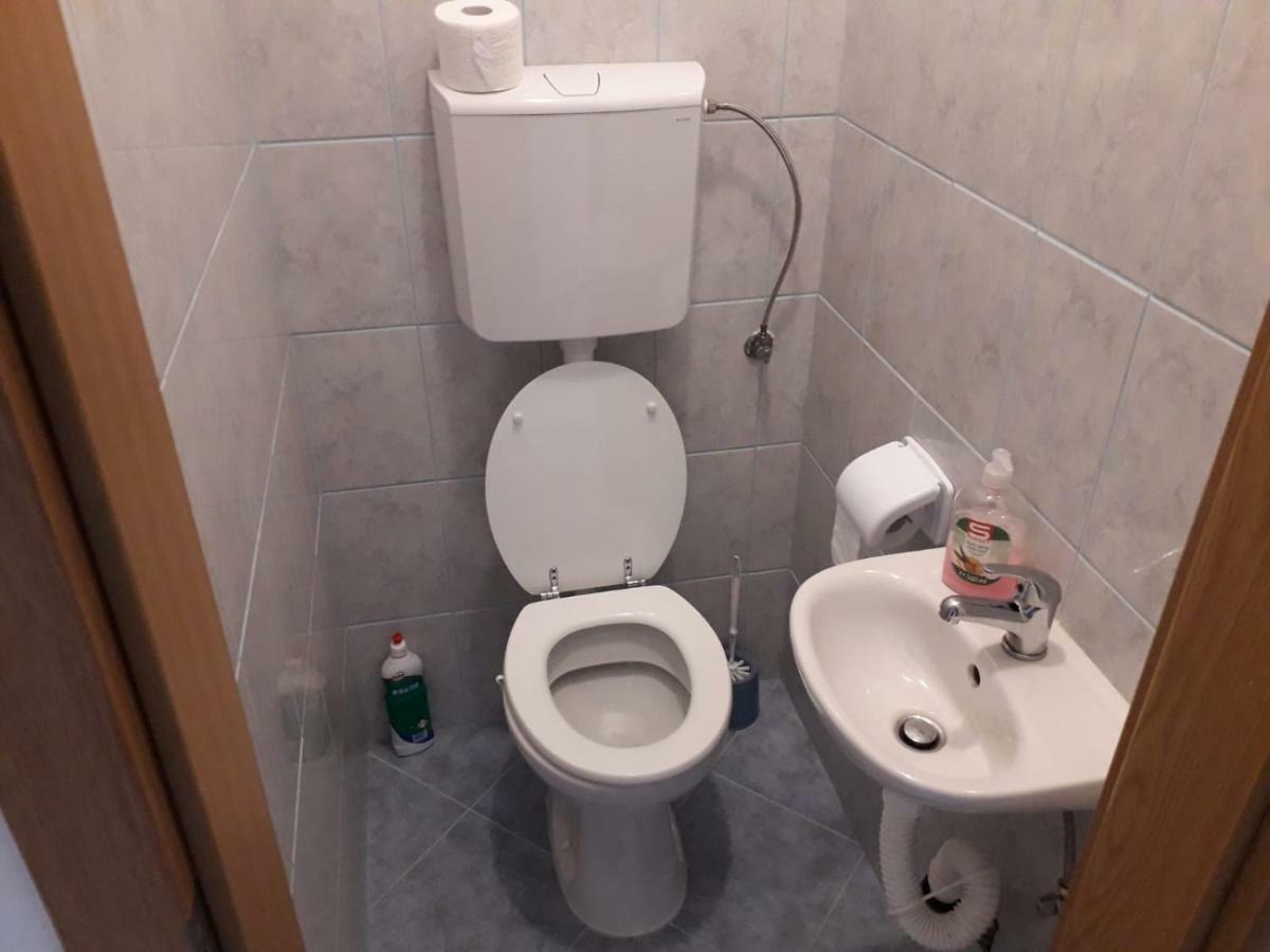 Apartman Ana Srima Eksteriør bilde